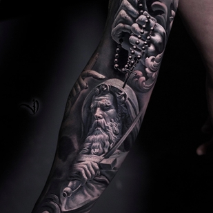 Noir et Gris Réalisme tatouage sur Manche #69766 | Artiste tatoueur Dmitriy Varlakov