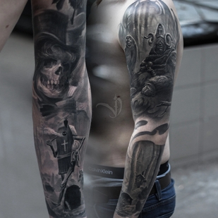 Noir et Gris Surréalisme tatouage #69778 | Artiste tatoueur Dmitriy Varlakov