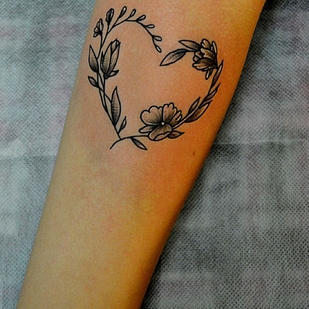 tatouage #36707 | Artiste tatoueur Olya Gosteva © ® Tattoo