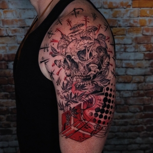 Homme Couleur Trash Polka tatouage sur Épaule #55779 | Artiste tatoueur Nik Lucas