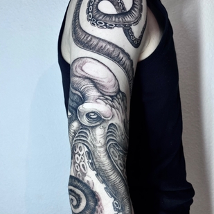 tatouage #70399 | Artiste tatoueur Lika Lesova