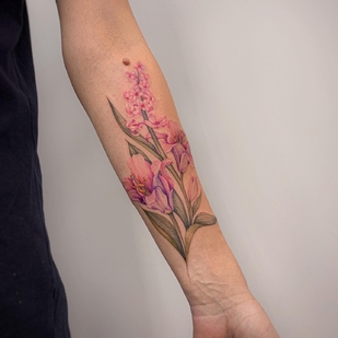 Femme Couleur Botanique tatouage sur Avant-bras #57095 | Artiste tatoueur Olga Kotova