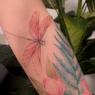 Femme Couleur Botanique tatouage sur Avant-bras #57096 | Artiste tatoueur Olga Kotova