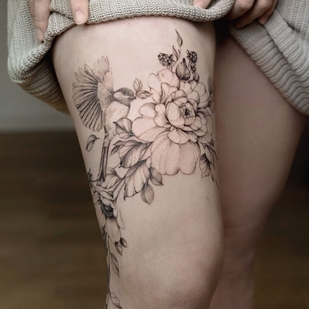Femme Noir Botanique tatouage sur Jambe #57693 | Artiste tatoueur Yarina Tereshchenko