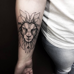 tatouage #32247 | Artiste tatoueur Vladislav Kalugin