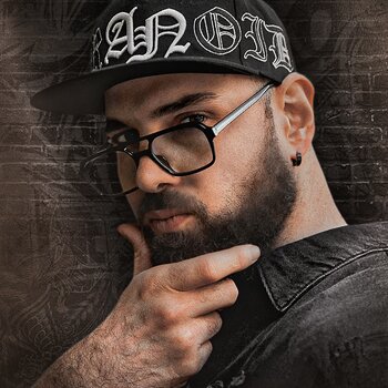 Artiste tatoueur David Stepanyan