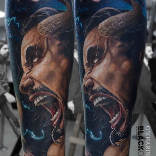 tatouage #2011 | Artiste tatoueur Sasha O'Kharin