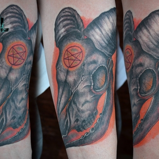 tatouage #25298 | Artiste tatoueur Evgeniy Malcev
