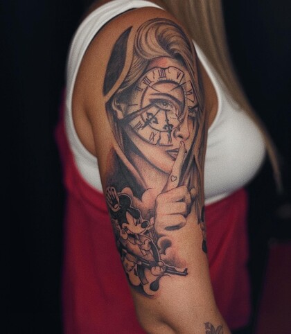 Idées de Tatouage # Artiste tatoueur Sasha Lihotvorik