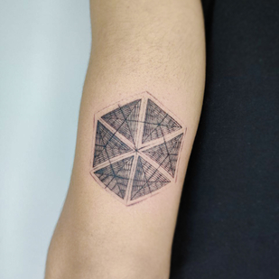 tatouage #73676 | Artiste tatoueur VIkykomori