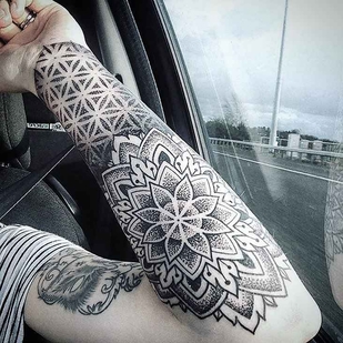 tatouage #4411 | Artiste tatoueur Chris Bint