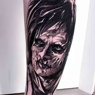 tatouage #32775 | Artiste tatoueur Hollie Pryce-Jones