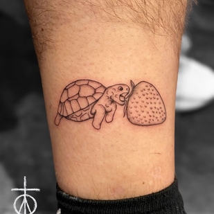 Fineline tatouage #75351 | Artiste tatoueur Claudia Fedorovici