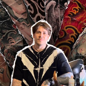 Artiste tatoueur Anton Krasnov