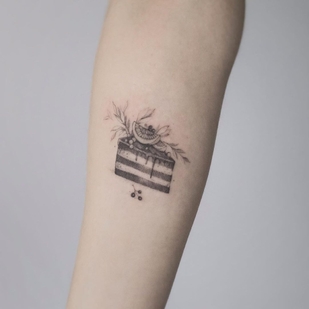 tatouage #43996 | Artiste tatoueur Polina Tarasenko