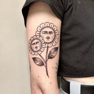 tatouage #45185 | Artiste tatoueur Mickey Ink