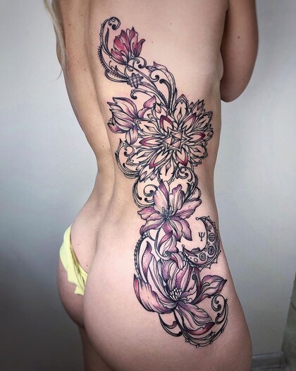 Idées de Tatouage # Artiste tatoueur Elena Baski