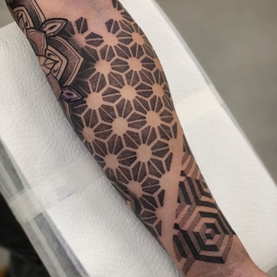 tatouage #45998 | Artiste tatoueur Aston Reynolds