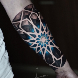 tatouage #46330 | Artiste tatoueur Polina Ramona Ink