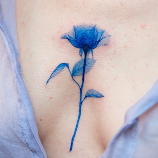 Femme Couleur Aquarelle tatouage sur Poitrine #60949 | Artiste tatoueur Pokhy