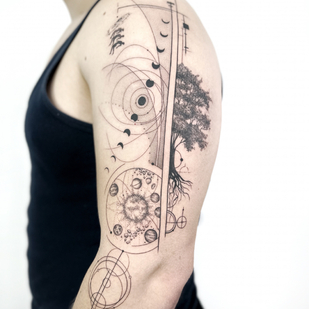 tatouage #75995 | Artiste tatoueur Yana VORO