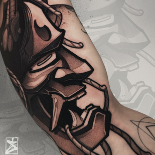 Homme Noir et Gris Japonais tatouage #76160 | Artiste tatoueur Danila Morozov