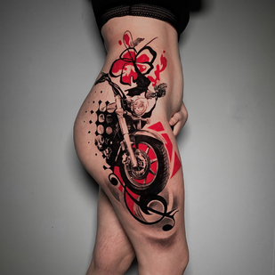Femme   tatouage #76445 | Artiste tatoueur Alexander Mironenko