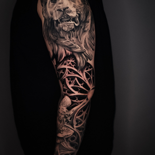 Homme Noir et Gris Réalisme tatouage sur Manche #77819 | Artiste tatoueur Aleksey Titov