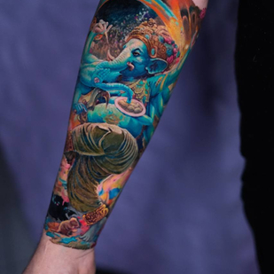 Homme Couleur Réalisme tatouage sur Avant-bras #78967 | Artiste tatoueur Kirill Antique