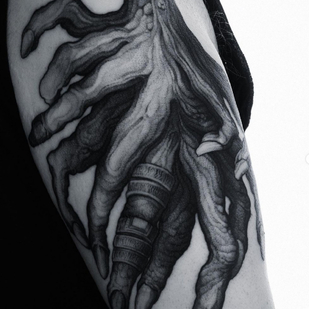 tatouage #79325 | Artiste tatoueur Parvick Faramarz