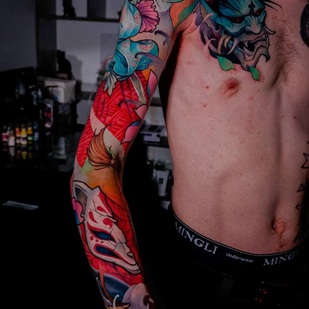 Homme Couleur Néo-traditionnel tatouage sur Manche #80473 | Artiste tatoueur Victor Rassadniy