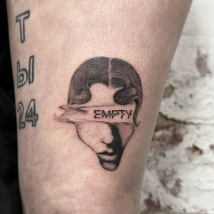 tatouage #80860 | Artiste tatoueur ZONA CUMFORTA