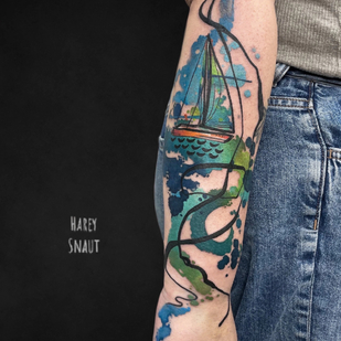 Femme Couleur Aquarelle tatouage sur Avant-bras #80991 | Artiste tatoueur Harey Snaut