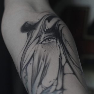 Femme Noir Abstrait tatouage sur Avant-bras #81243 | Artiste tatoueur Maxim zaycev_ink