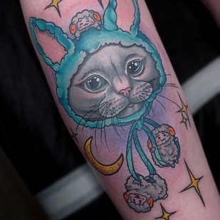 Femme Couleur Style d'Auteur tatouage sur Tibia #82378 | Artiste tatoueur Ksenya Bugimen