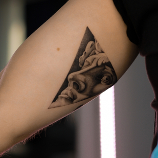 tatouage #83318 | Artiste tatoueur Denis Rozhkov