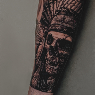 Homme Noir et Gris Réalisme tatouage sur Avant-bras #85280 | Artiste tatoueur Mariia Agafonova