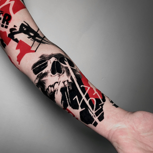 Trash Polka tatouage #84568 | Artiste tatoueur Alexander Mironenko