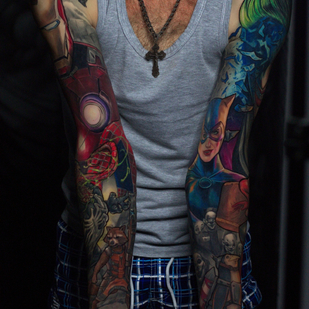 Homme Couleur Réalisme tatouage sur Manche #84271 | Artiste tatoueur Andrey Indigo