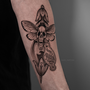 Homme Noir Néo-traditionnel tatouage sur Avant-bras #88854 | Artiste tatoueur Igor Hacayuk