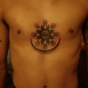 Homme Noir et Gris Graphique tatouage sur Poitrine #90847 | Artiste tatoueur Sasha Morozov (Sasha Morozov)