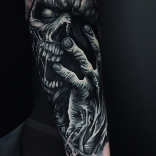 Femme   tatouage sur Avant-bras #85262 | Artiste tatoueur Vasiliy Kushnarenko