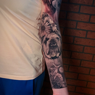 Noir et Gris Réalisme tatouage #87972 | Artiste tatoueur Victoria Ziman