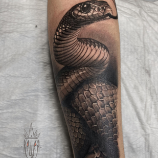 Homme Noir Réalisme tatouage sur Avant-bras #87402 | Artiste tatoueur Vitaliy Kanaschenkov