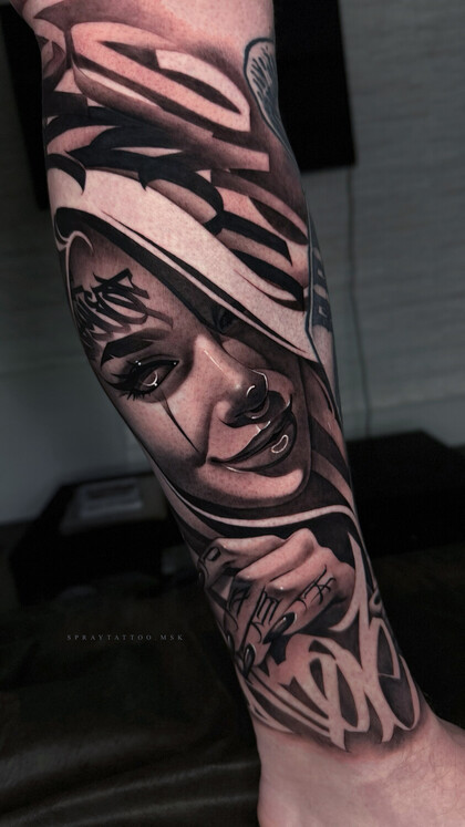 Idées de Tatouage #95782 Artiste tatoueur Spray Gun