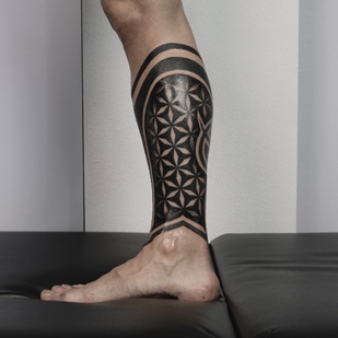 Ornemental tatouage #91836 | Artiste tatoueur Nikita Petrov