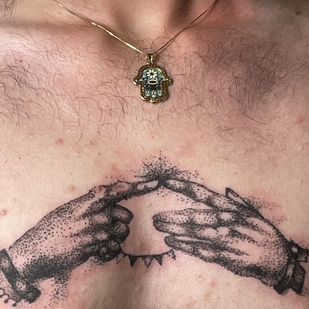 Homme Noir  tatouage sur Poitrine #97201 | Artiste tatoueur Florence pham