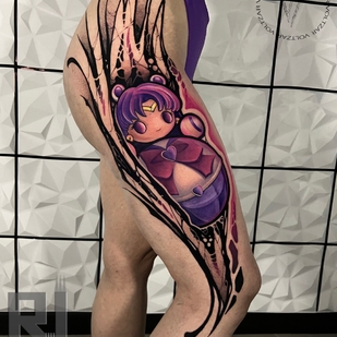 Femme Couleur Anime tatouage sur Cuisse #92283 | Artiste tatoueur Nikita Romanov