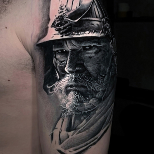tatouage #92778 | Artiste tatoueur Evgeniy Tolmachev