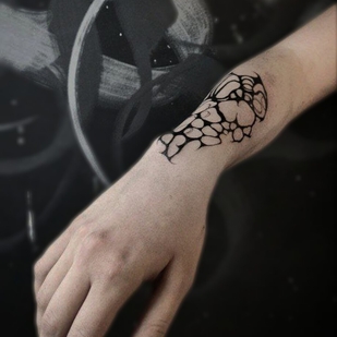 Femme Noir Style d'Auteur tatouage #93183 | Artiste tatoueur GRAN